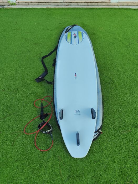 Malibu Funboard NSP 8.2 com oferta capa