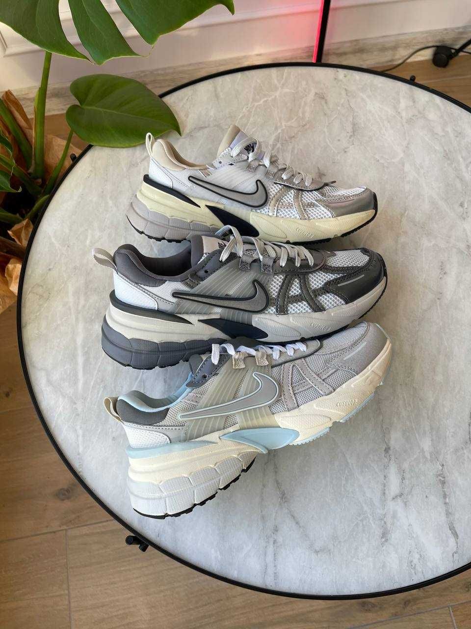 ВСІ РОЗМІРИ Кросівки Nike V2K Run Pure Platinum Wolf Grey найк сірі