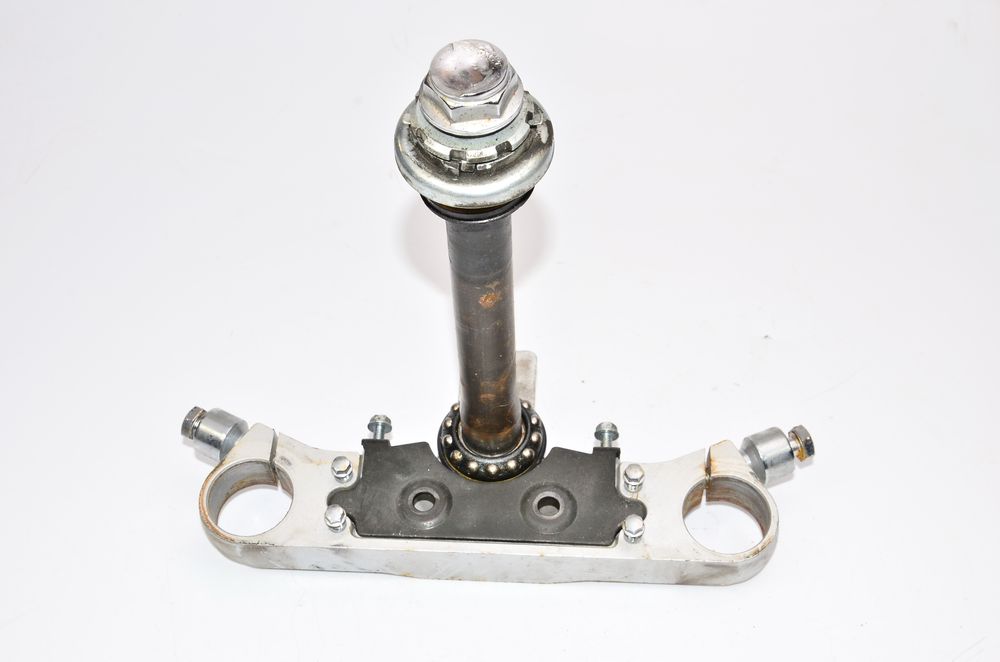 Półka Dolna Sztyca Honda Shadow VT 750 C2 RC44