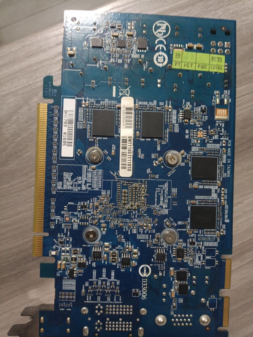 Видеокарта Gigabyte PCI-Ex Radeon HD6750 1024MB GDDR5 (128bit) (740/48