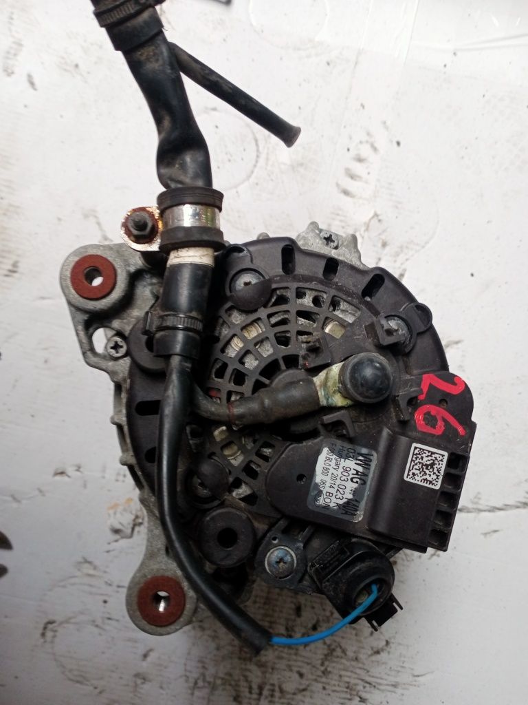 Sprzedam używany alternator volkswagen 03l903 023k