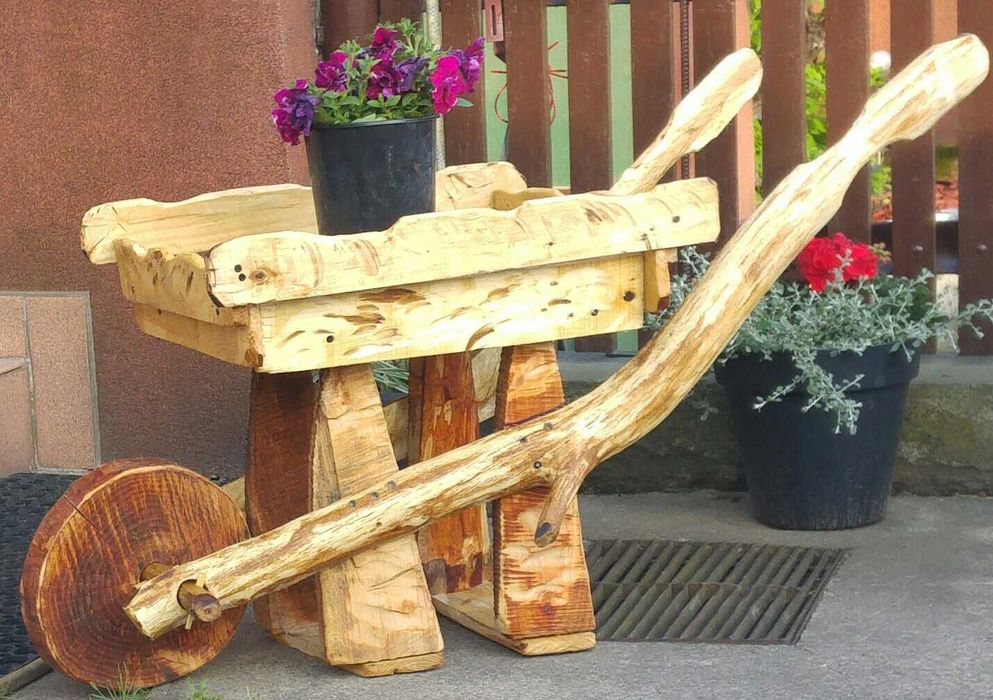 Krzesla,stol,Karmik dla ptakow-debowy.Stolik kawowy.