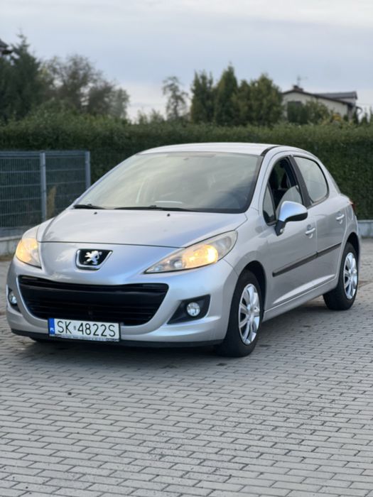 Peugeot 207 LIFT 2010 / 135tyś km / Klimatyzacja / Brak korozji
