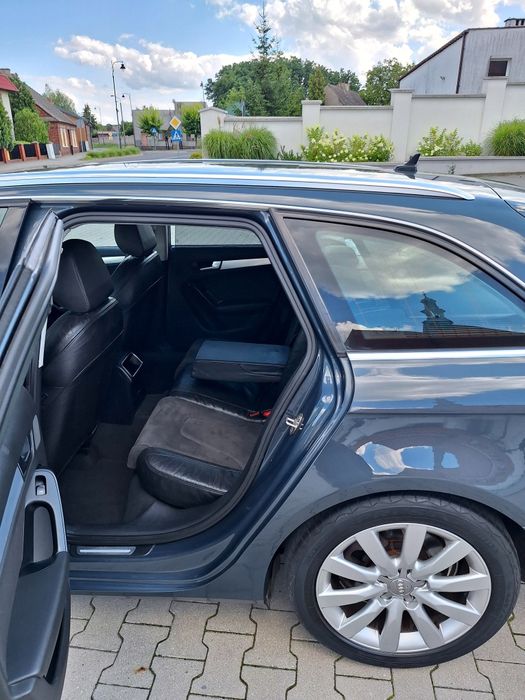 Audi a4 b8 1.8T 160km/xenon/Led S-Line/ Parktornik/wielofunkcja/isofix