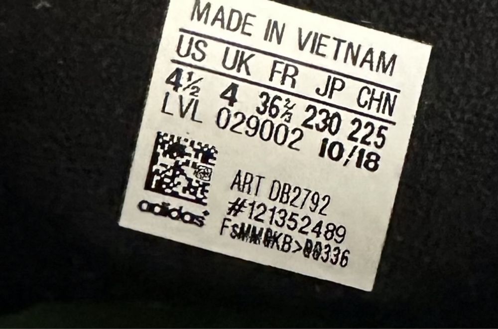 Adidas кроссовки 36-37 р. 23,5 см оригинал