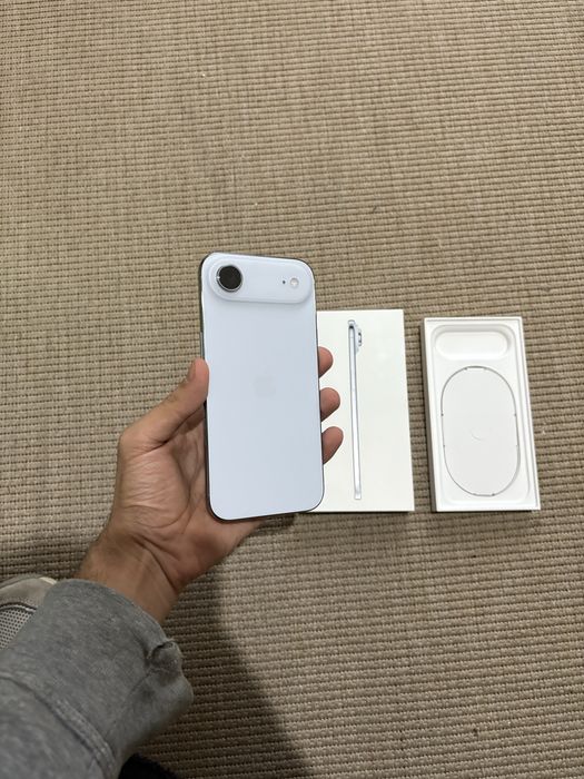 IPhone Air 256GB 100% bateria Azul Cideral