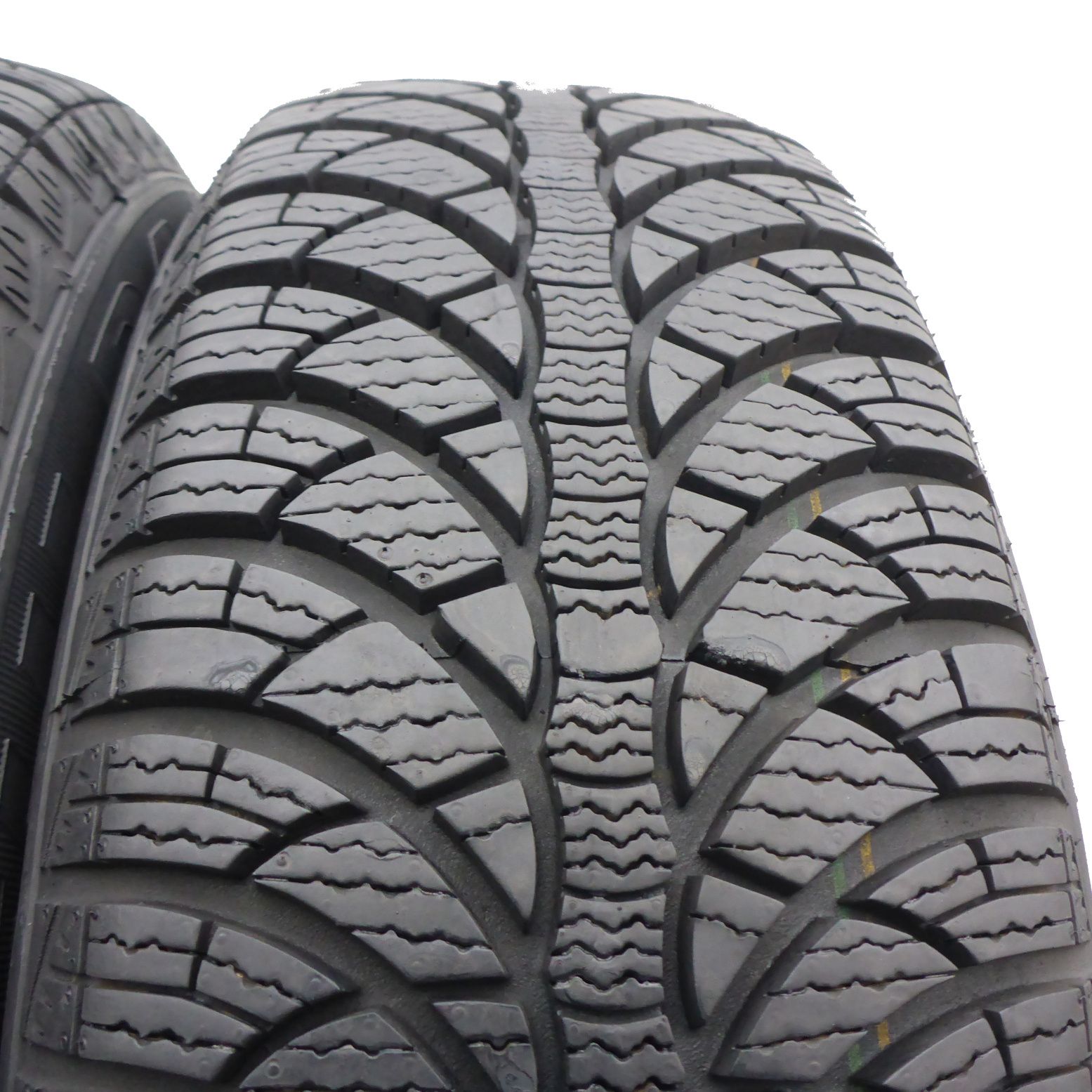 Opony 185/65/15 Fulda 185/65R15 88T KristallMontero Zimowe 2020 8mm