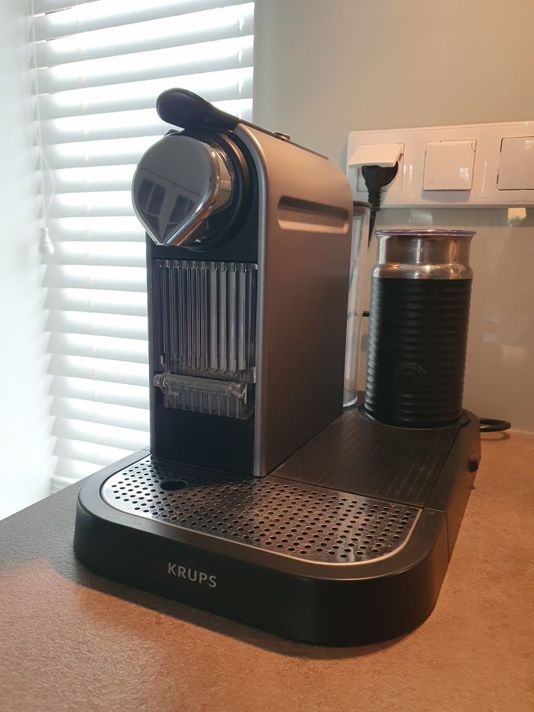 Ekspres do kawy Krups (Nespresso Classic)