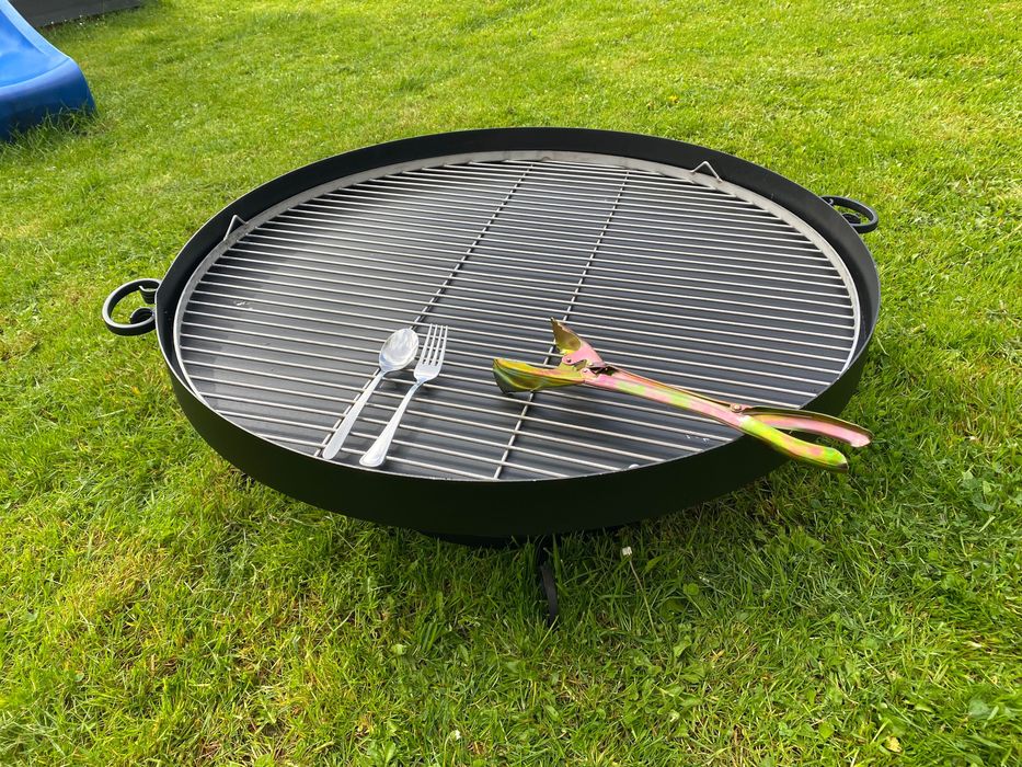 Grill polski trójnóg kuty żeliwny duży ruszt nierdzewny ognisko zima