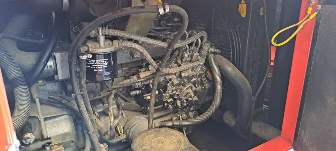 Gerador Himoinsa 20 kVA Motor Yanmar com Atrelado