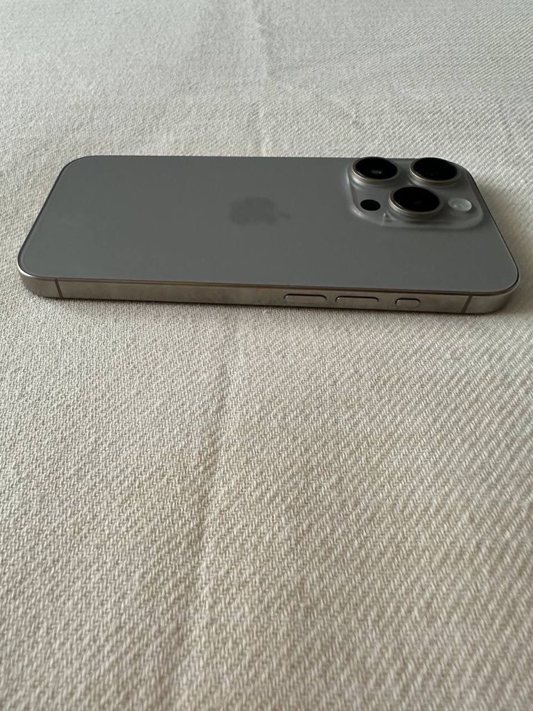 iPhone 15 Pro, 256Gb, Neverlock