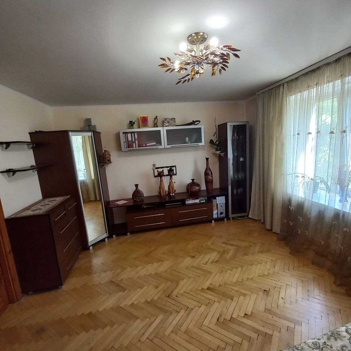 Оренда 2-кімнатної квартири по вул.Шевченка (Рясне)