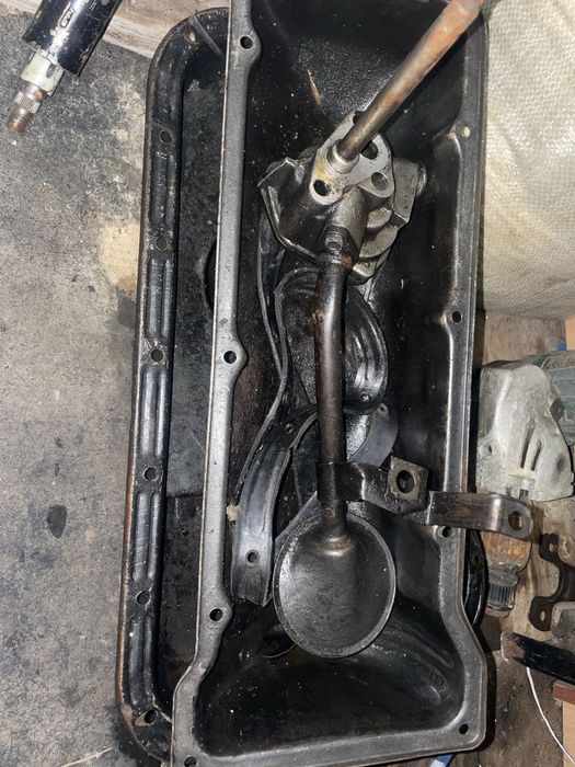 Розбираю Москвич 2141