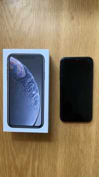 Продам IPhone XR