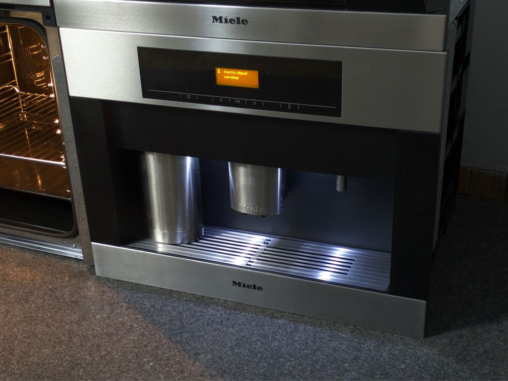 ТОВОВИЙ Комплект: Духовка Miele H 5461 + Кавомашина + Мікрохвильовка