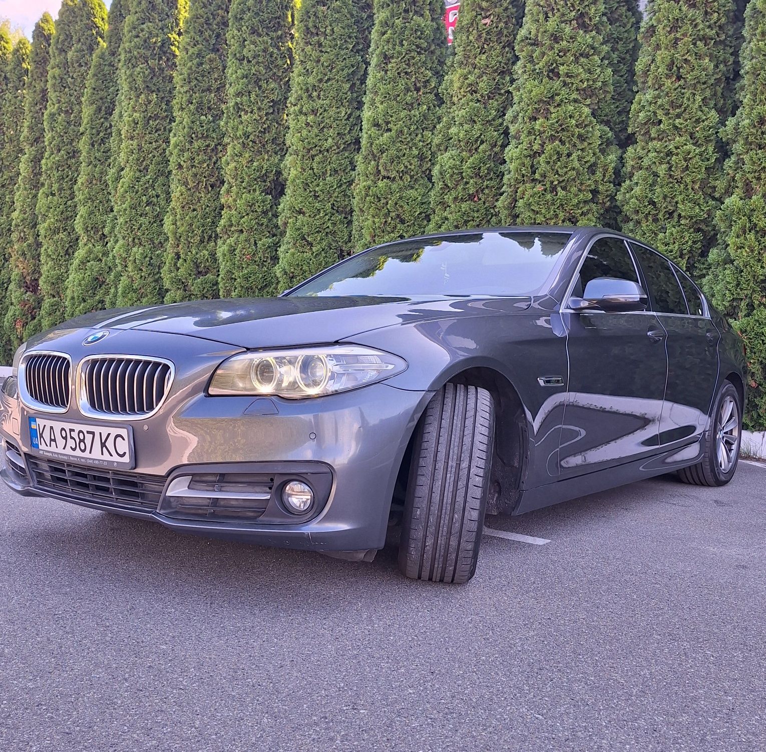BMW 520 i, бензин офіційна