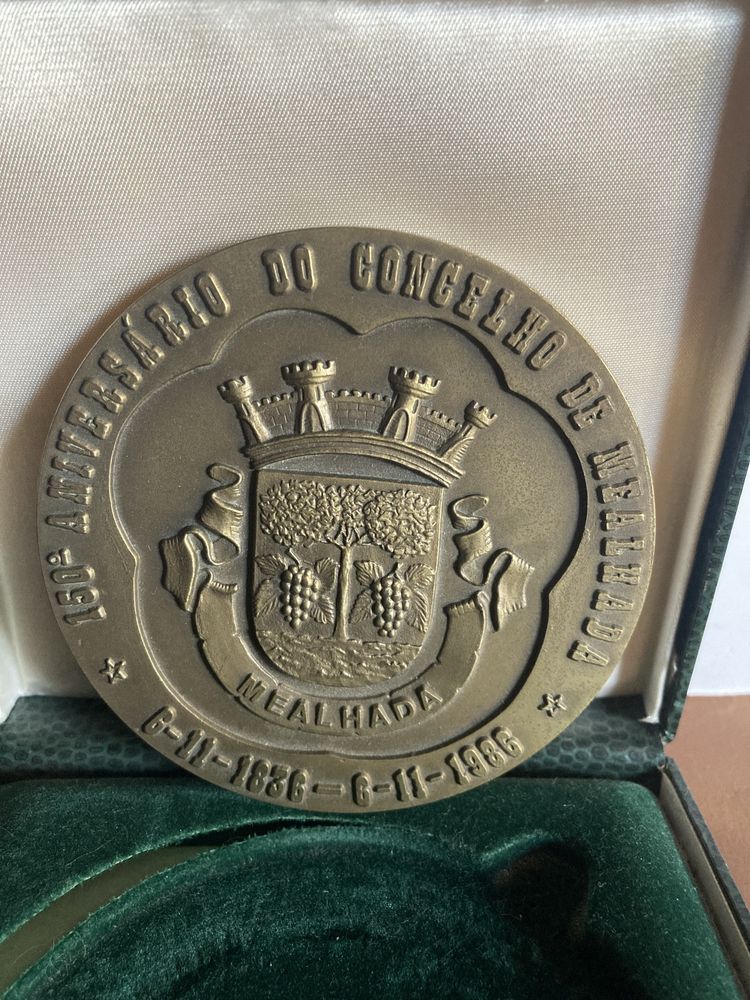 Medalha comemorativa 150 aniversario do concelho da mealhada -1986