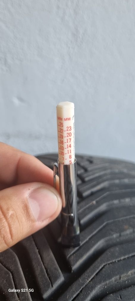 Opony zimowe Michelin 205/55 R16 91V