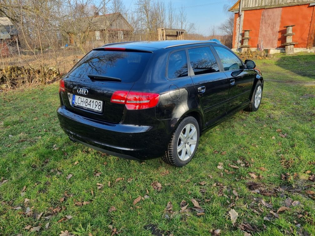 Audi A3 1.8t lift 160km orginalny
lakier,bixenon,/ledy