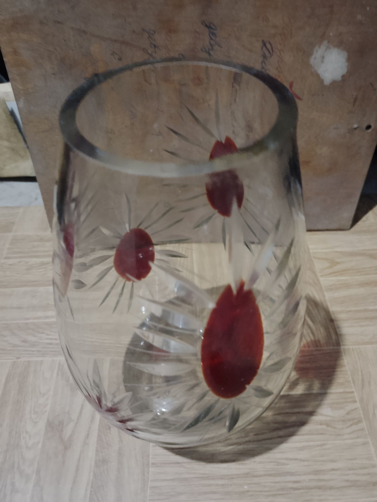 Винтажная ваза для букетных цветов СССР стекло 20см,8 см.
