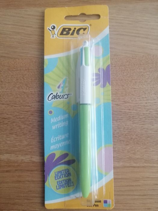 Automatyczny długopis Bic 4 kolory