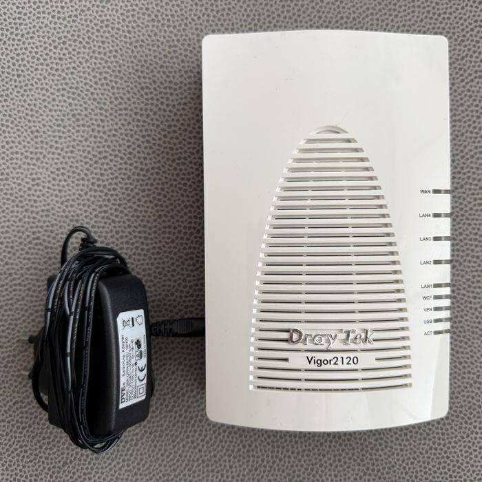 Router DrayTek Vigor 2120