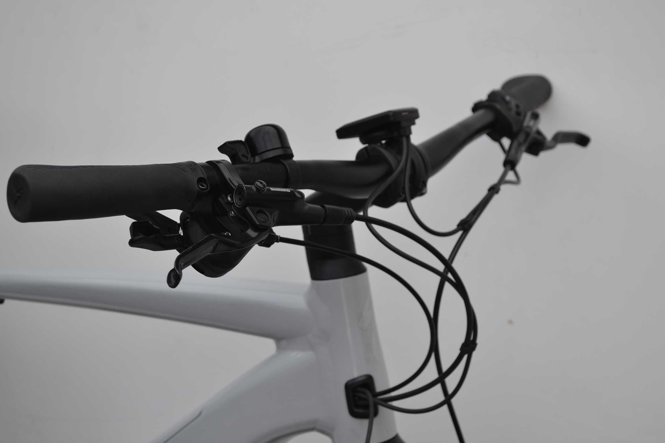 Elektryczny Specialized turbo vado4.0 centralny silnik rama 19 L 504Wh