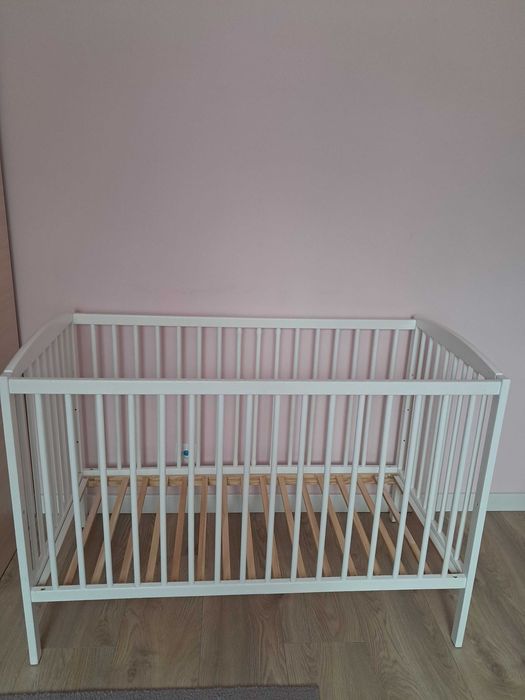 Łożeczko  dziecięce białe