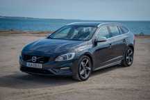Volvo V60 2.4 D6 R-Design Mom.AWD Phev