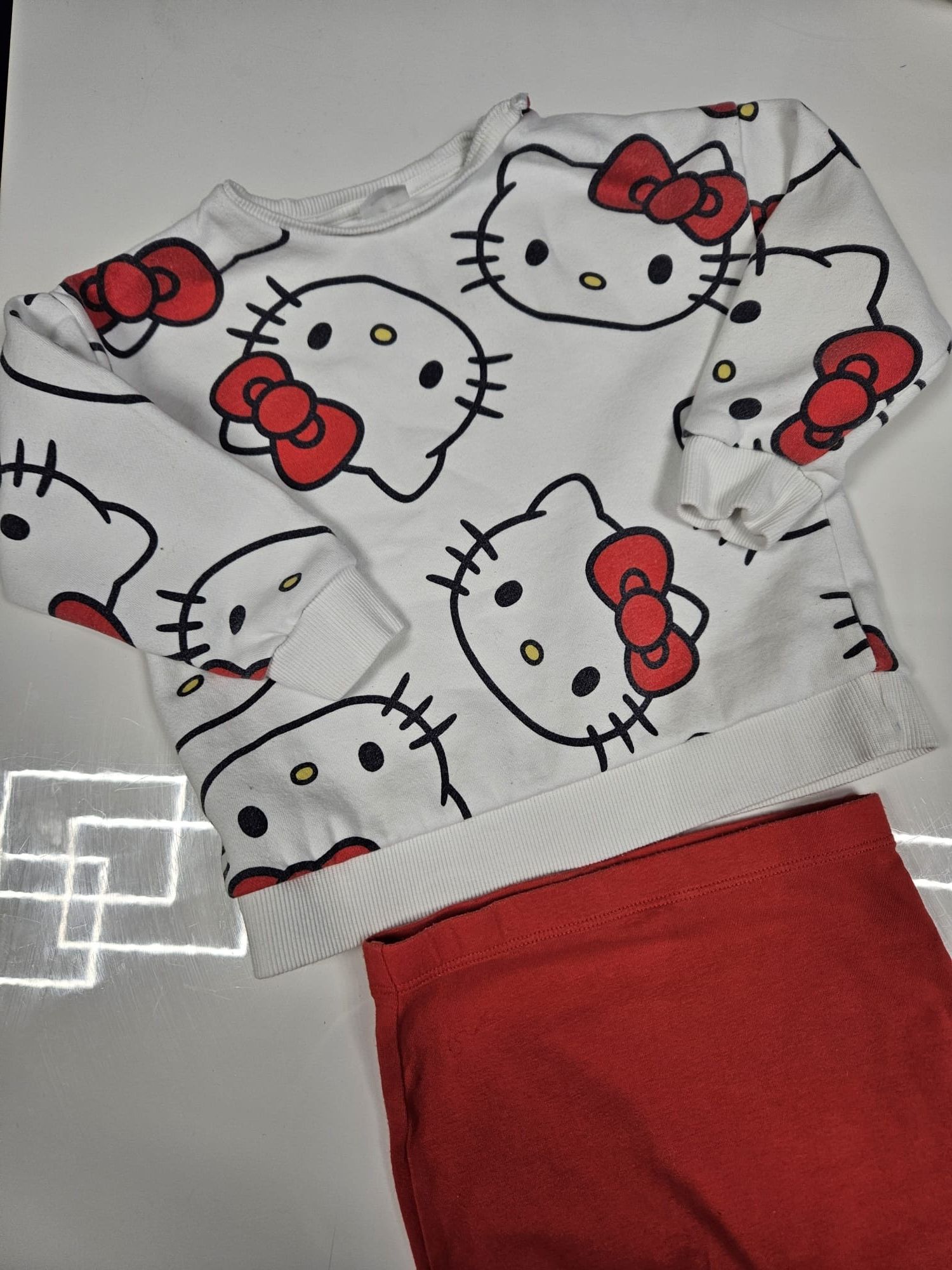 Komplet dresowy z leginsami bluza Hello Kitty Tesco F&F rozm 86