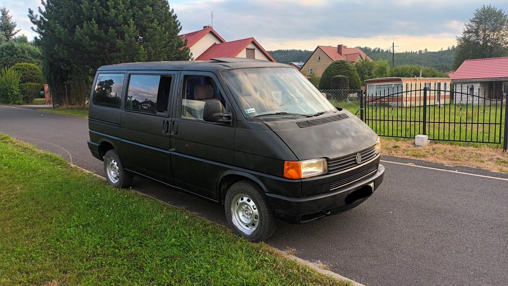 Zamiana~Multivan~Ponad 30 letni klasyk~7osób~Stolik~Łózko~Szyberdach~