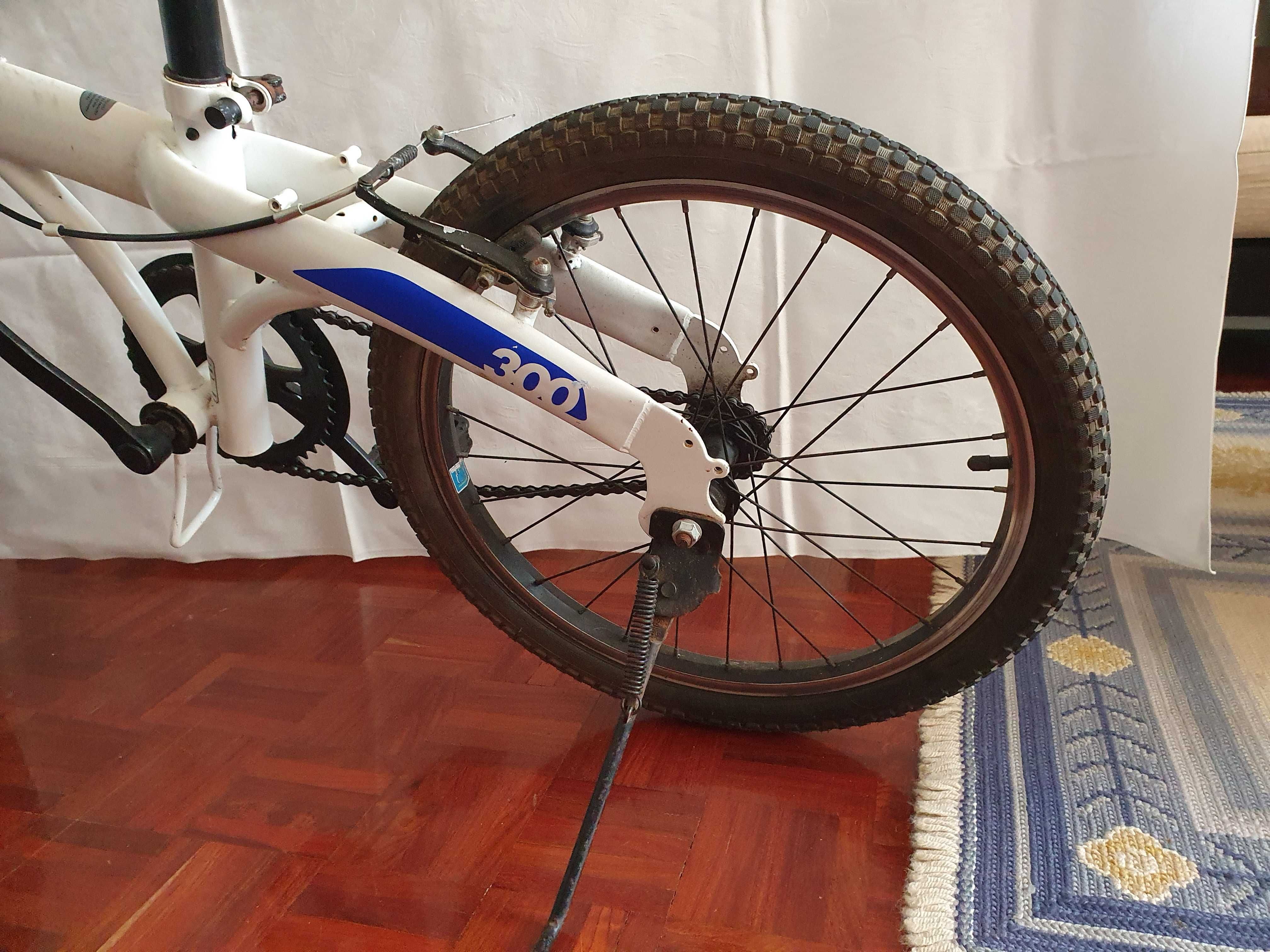 Bicicleta portátil/desdobrável, b.Fold 300