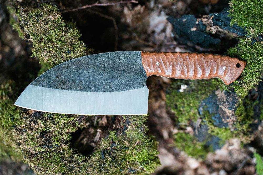 Tasak Serbski z wysokim szlifem - ręcznie robiony