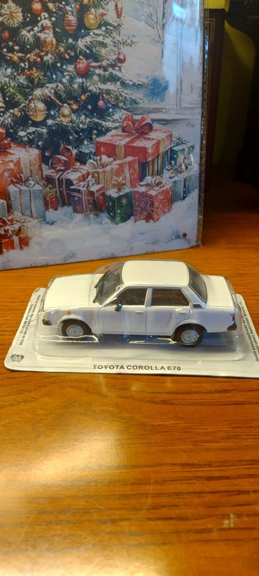 3 modele toyota Corolla E70 skala 1: 43