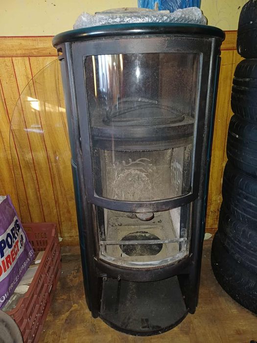 Kominek wolnostojący