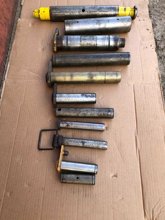 Адаптер, коронка для ковша АТЕК 999, пальці і втулки.