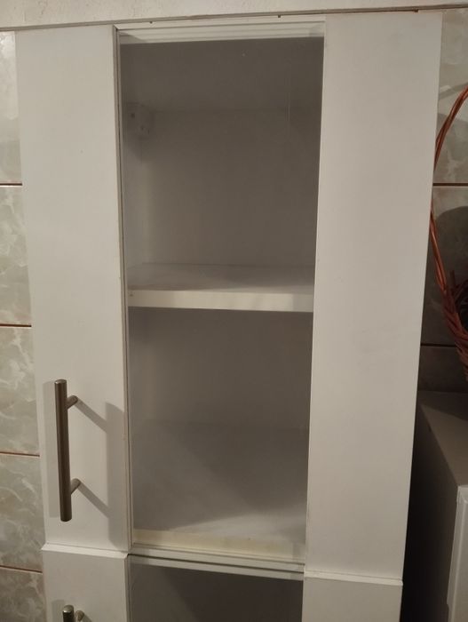 Sprzedam 3szafki wiszące