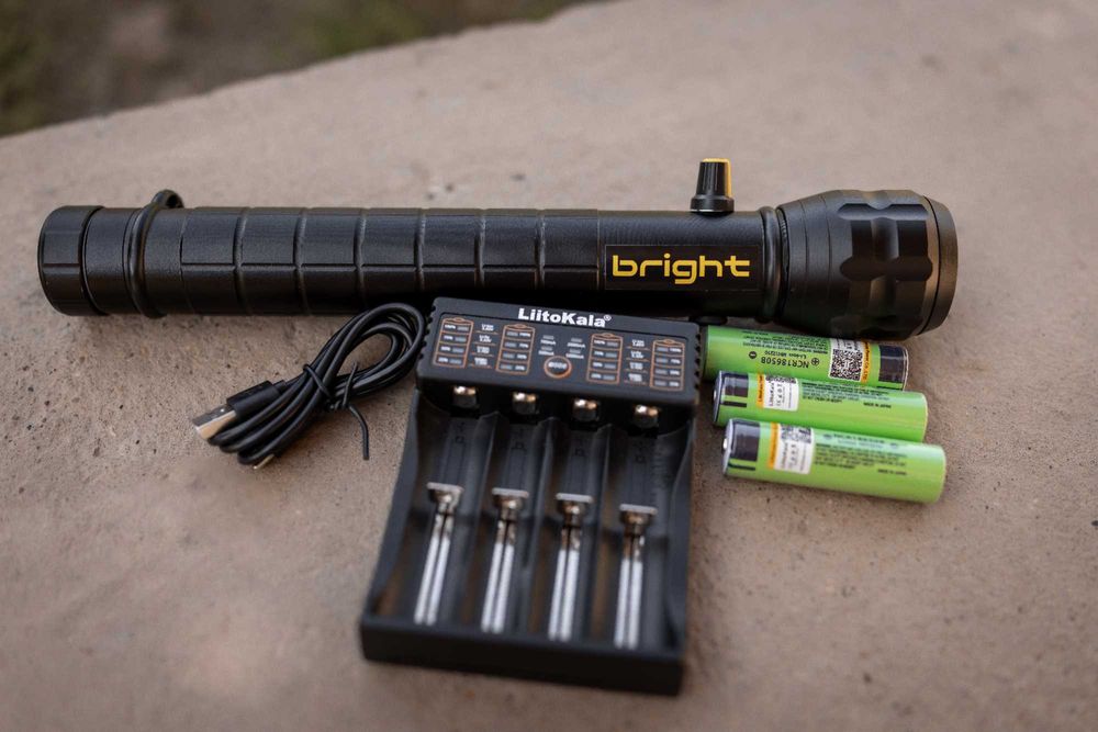 Фотофонарь bright