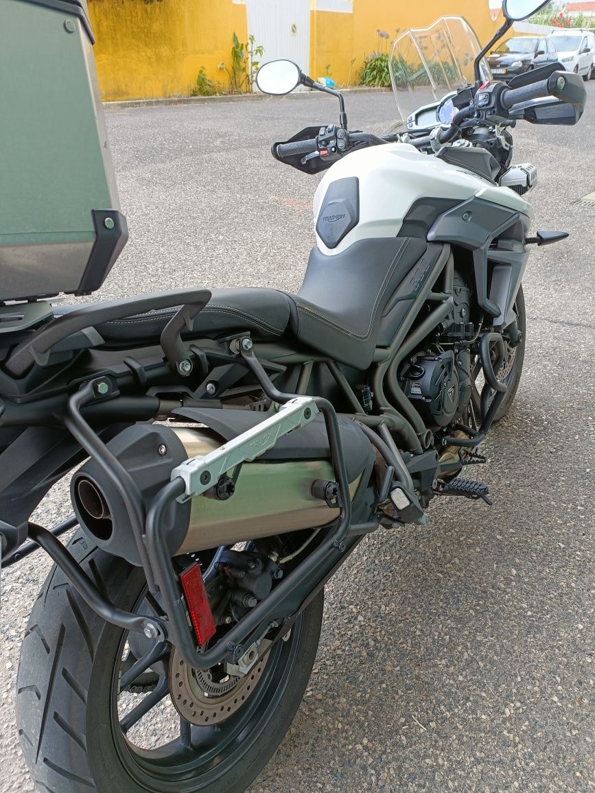 Triumph Tiger 800 XRX Low