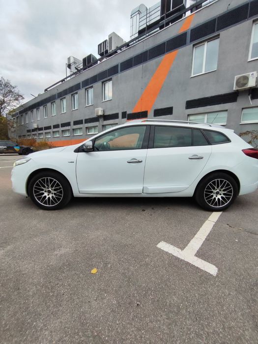 Продам Renault Megan 3 GT-LINE Bose