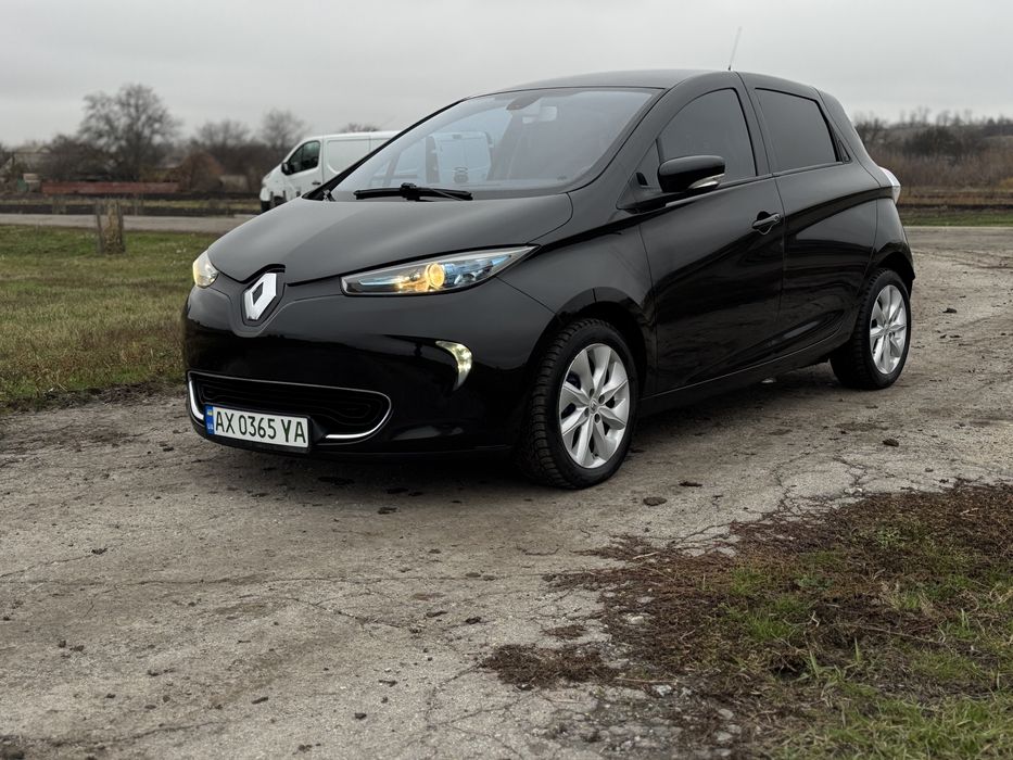 Продам элекро автомобиль Renault ZOE