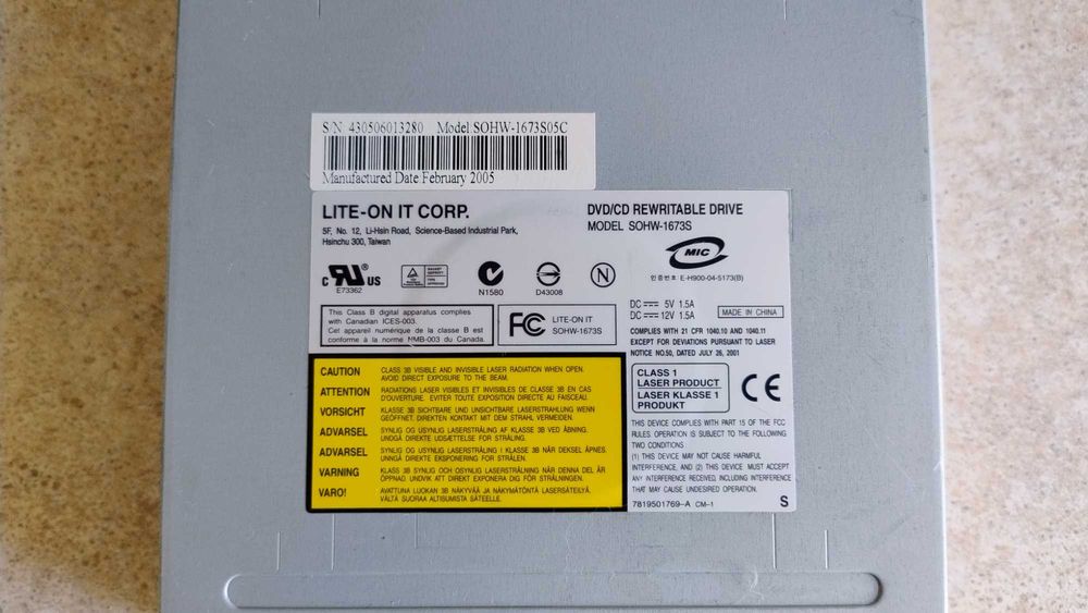 PC Nagrywarka DVD Lite-on SOHW-1673S05C ATAPI