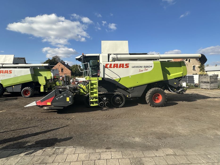Koszenie zbiór kukurydzy na ziarno Claas lexion 580