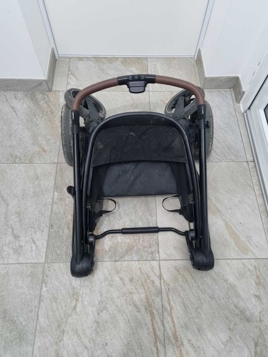 Carrinho bebé e outros