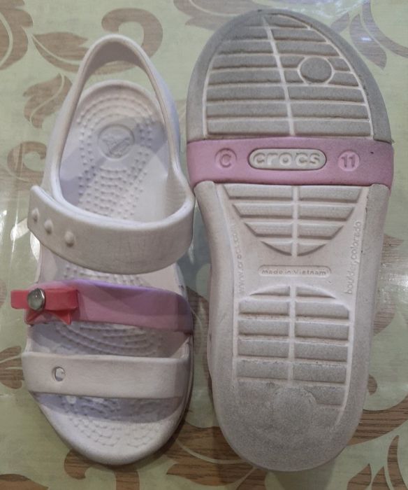 Сандалі Crocs c11