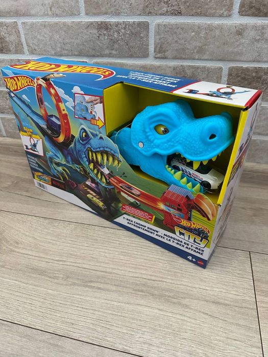 Ігровий набір Hot Wheels City Полювання Ті-Рекса
