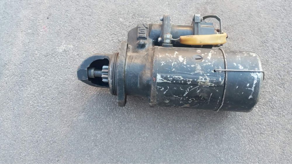 Стартер новий . Зил 130, 131.