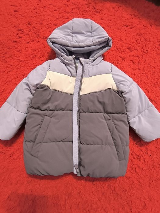 Пакет одягу для дівчинки 104см!