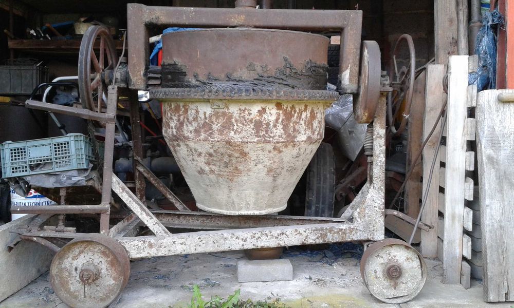 Betoniarka  230V  duża pojemna