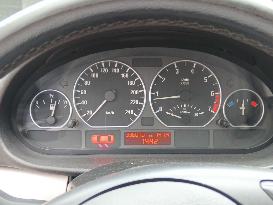 Bmw e46 330i manual